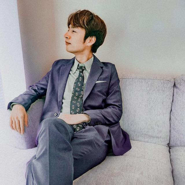 中丸雄一が一眼レフに