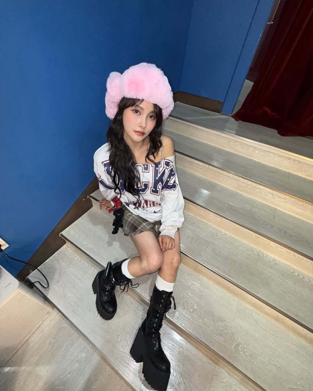 KARA・ギュリ、オフショットを公開！ファンから「女神すぎる！」という声が続出！