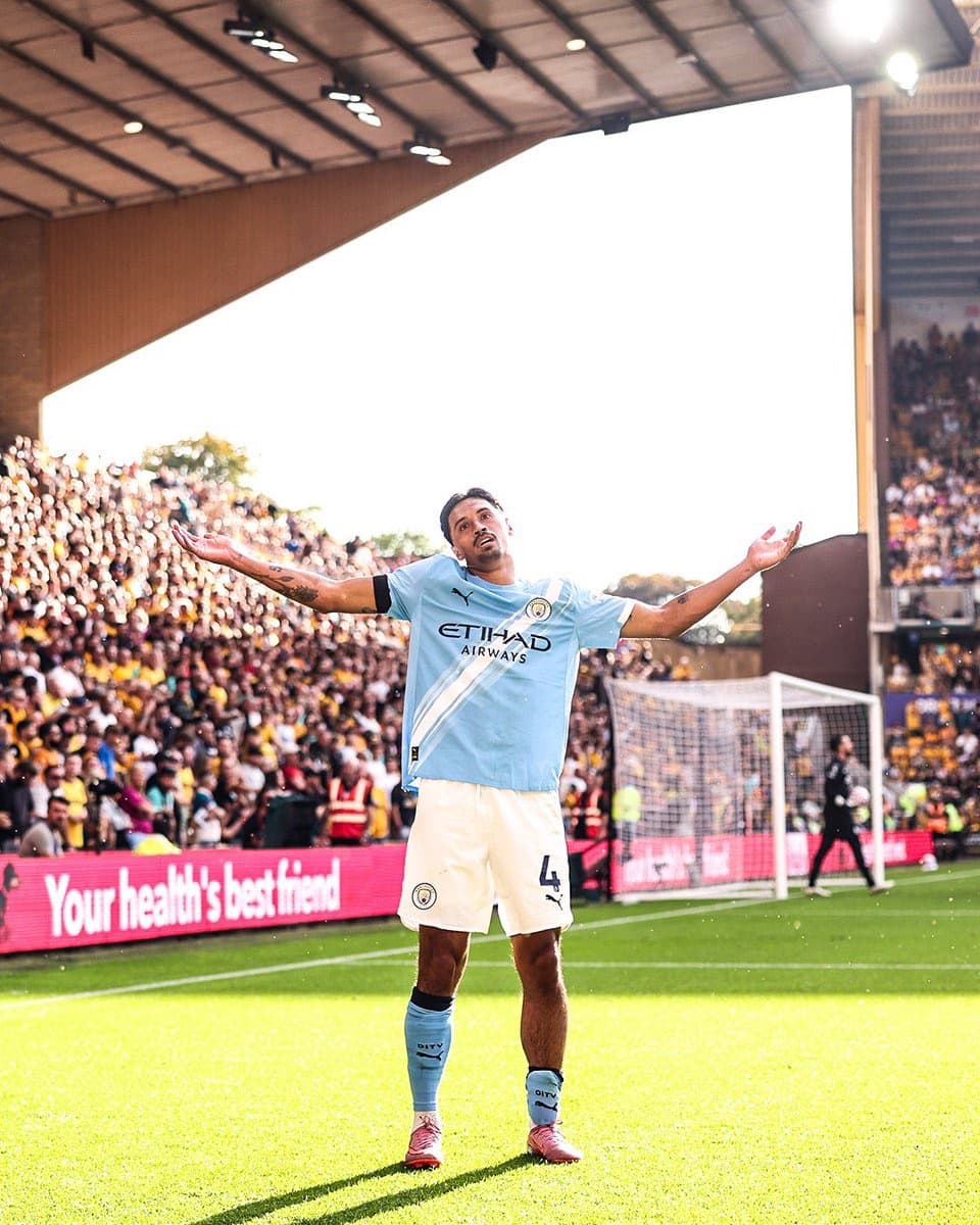 ラインデルスがプレミア初ゴール　ハーランドも得点でシティ快勝発進