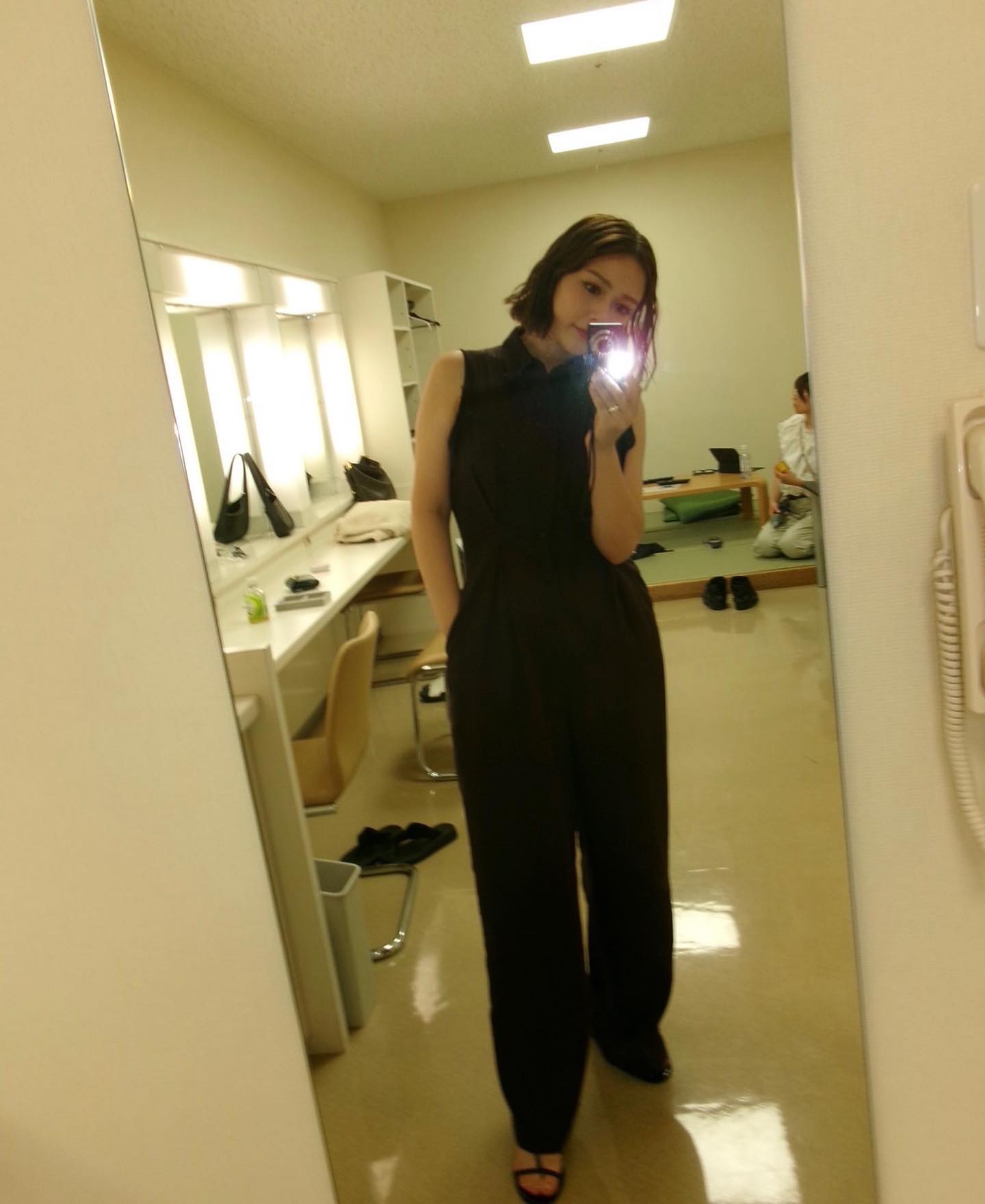 「どれ着ても似合う！！」村重杏奈が最新衣装を公開