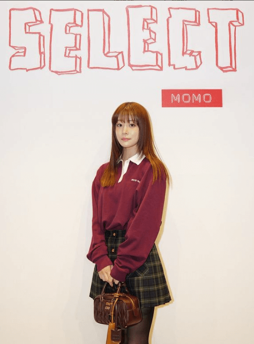 「きゃわいい！」モデル福岡みなみ「TWICEのMOMOちゃんと同じ背景で嬉しい！」とファン絶賛の美麗ショットを披露