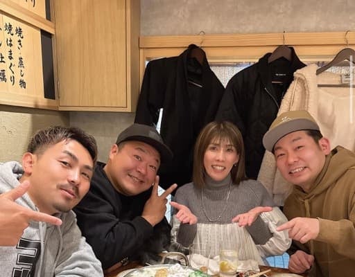 吉田沙保里、久々の「アスリート会」ショット公開！ツッコミも炸裂「誰がアスリートや！」