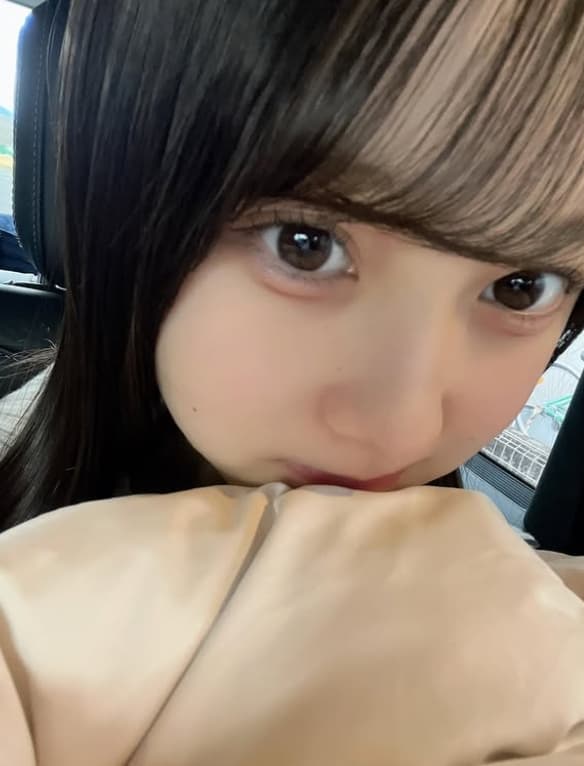 あと2ヶ月で18歳！本田紗来の親友とおそろの時計が宝物すぎる