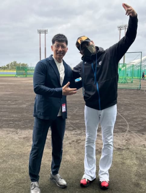 矢野燿大、新庄監督と対談！『優勝を狙う新庄野球に注目』