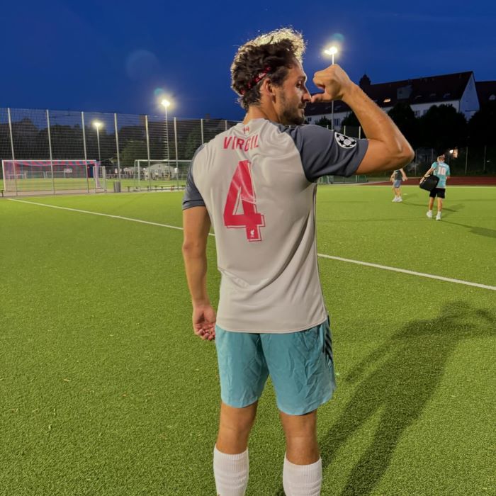 フンメルスが「史上最高のCBの1人」と認めた選手とは！？