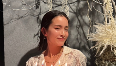 尾崎紗代子、35歳の誕生日を迎え感謝のメッセージ！仲間たちとの祝福が話題に！