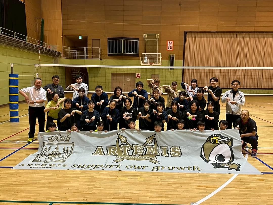 女子バレー・杉浦文香がバレーボール教室を開催「こういった活動もがんばっていきます」