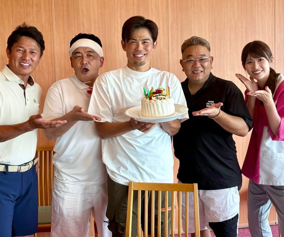 元プロ野球選手・平石洋介、サンドイッチマンの2人と一緒に仕事できて「めちゃくちゃ嬉しいですね！ 笑い過ぎて筋肉痛です！」