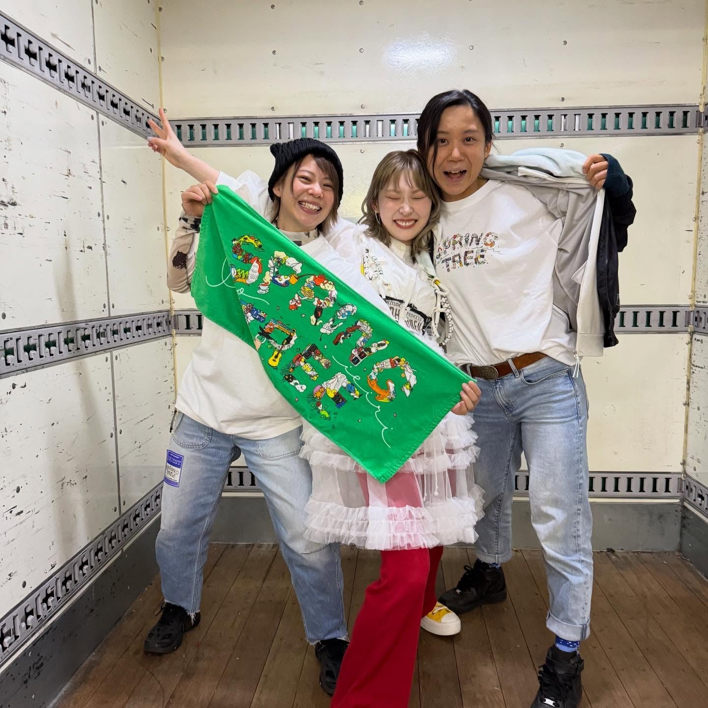 「太陽のような笑顔の裏側」高木菜那 初の著書に込めた想いとは