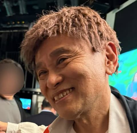 「え？本物？！」NONSTYLE・井上裕介、あの大御所芸能人たち？との写真をアップ。