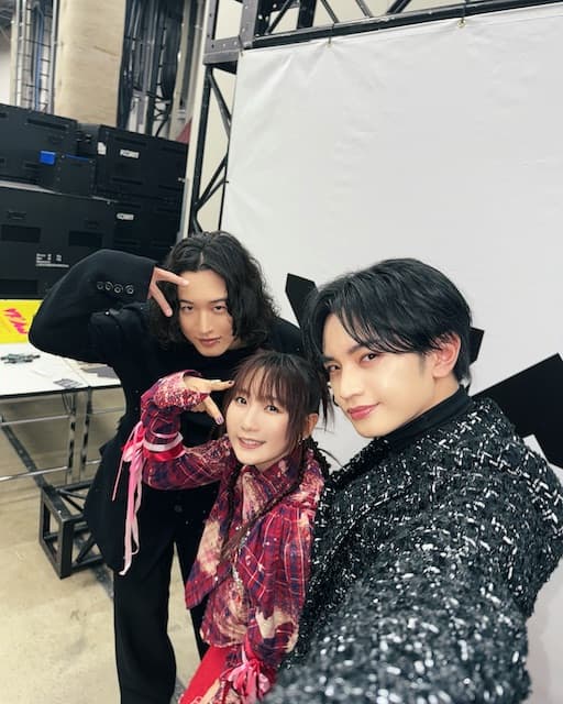 中島健人が「推しの子ファミリー」ショットを公開!!