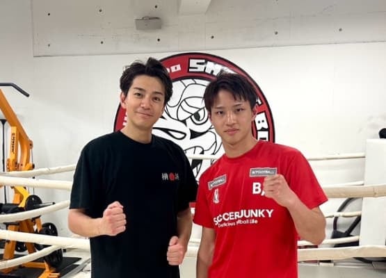 格闘家・笠原友希があの有名俳優のYouTubeチャンネルへ出演⁉