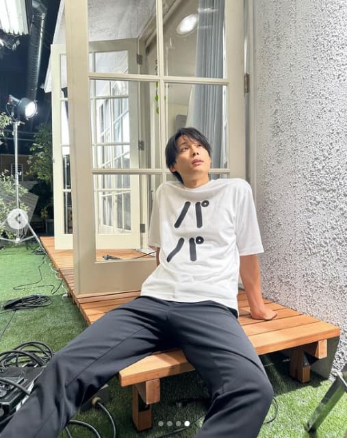 松村北斗出演ドラマの最終回を公式インスタグラムが報告！オフショットの愛らしい姿も公開