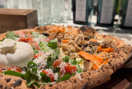 「武井壮、大絶賛！」ピザ専門店で絶品グルメを堪能！