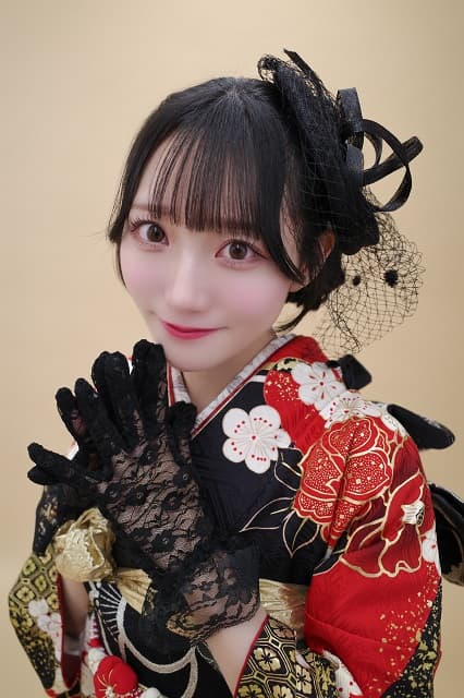 「綺麗すぎるよ」美麗アイドルの振袖ショットにファンメロメロ♡
