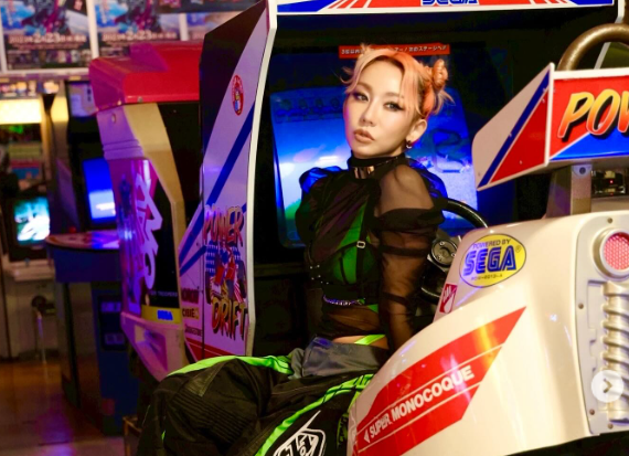 倖田來未、“KK App”の最新ビジュアルを公開！