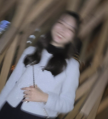 足立梨花、ユニークな撮影方法に挑戦！「メガマワル～」