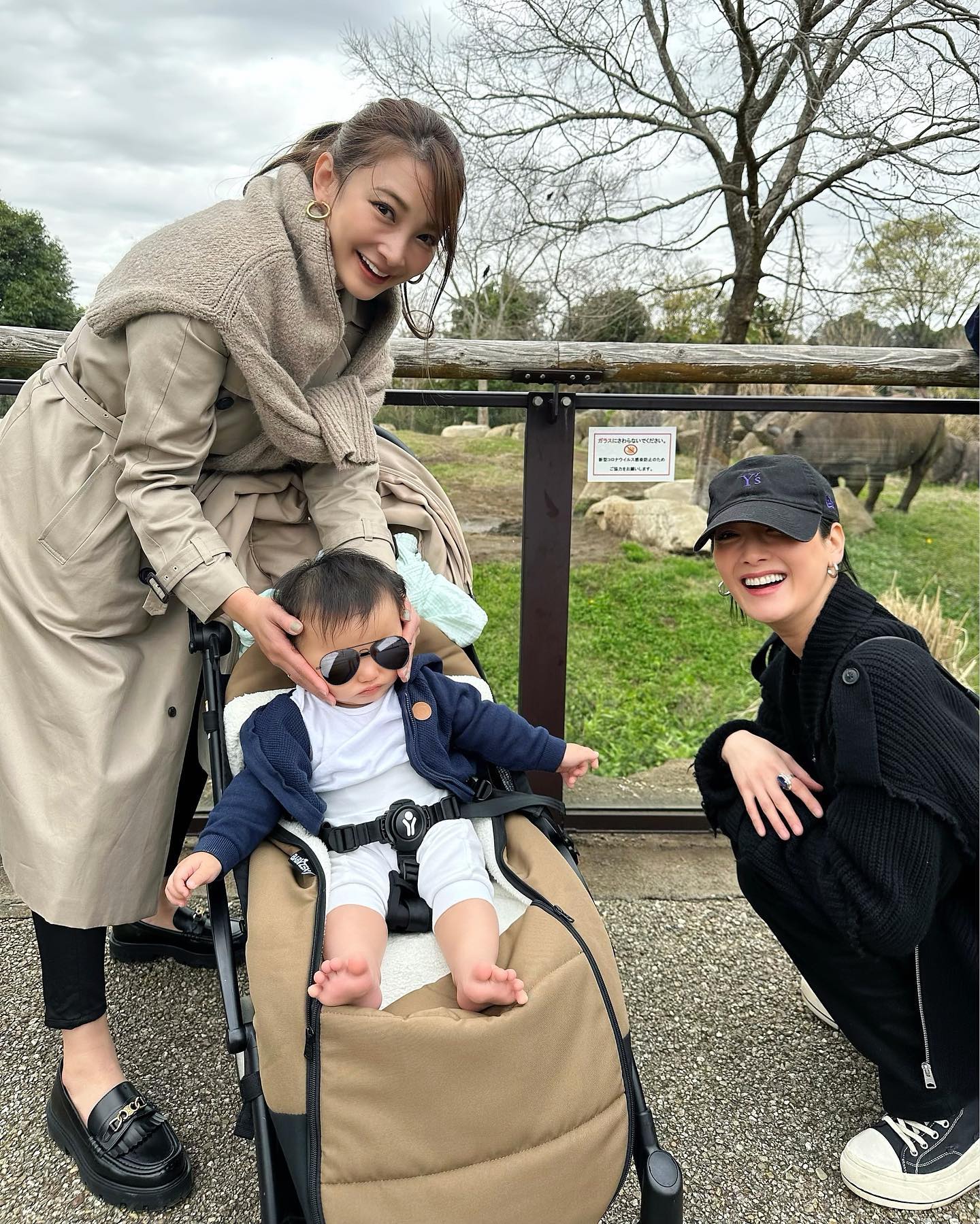 人気モデル・里海が菜々緒&長男の3ショットを公開し話題に📸「美女が2人❗️絵になりますね😍」