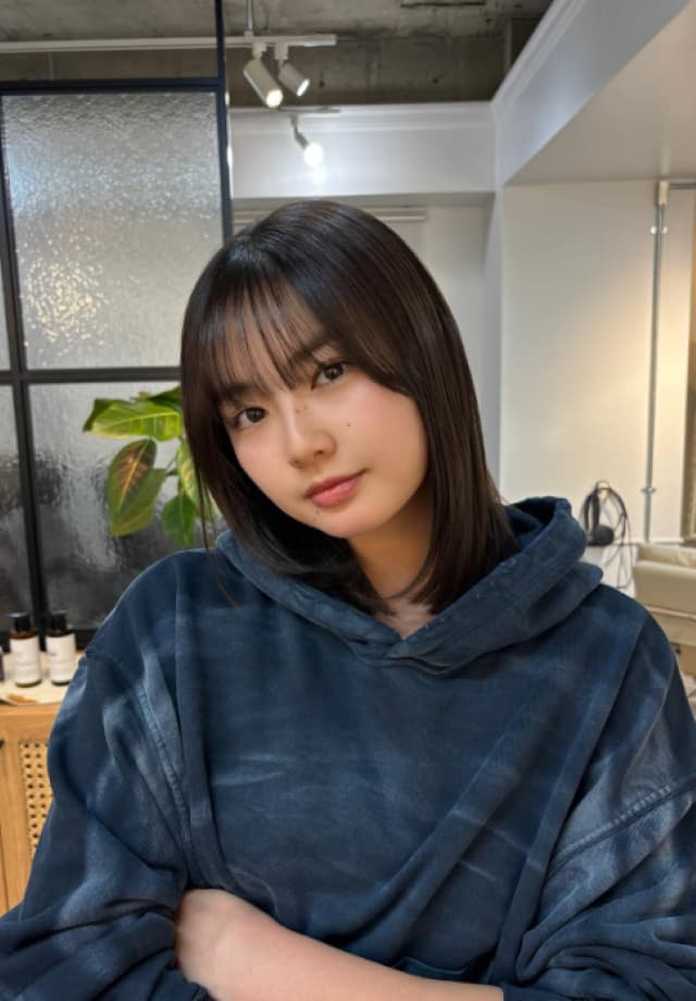 箭内夢菜が最新ショットを披露「また来年もよろしくお願いします〜」