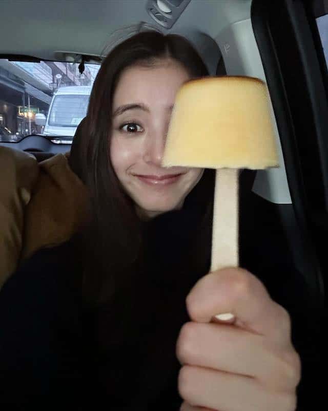 「プリン片手にニッコニコ😊✨」可愛すぎる新木優子にファン悶絶😭