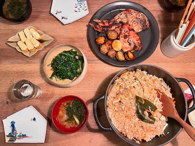 安田美沙子が「ちゃいろい晩ごはんたち。笑」を披露！美味しそうすぎてファンもゴクリっ！