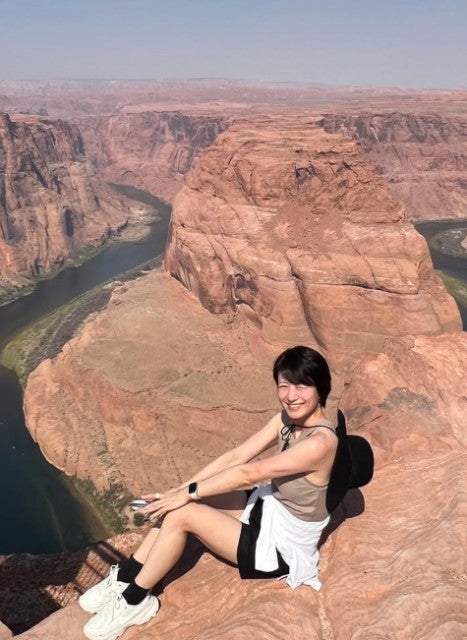 壮大な景色と共に笑顔！馬場典子が語る“ホースシューベンド”の旅と驚きのスケール感