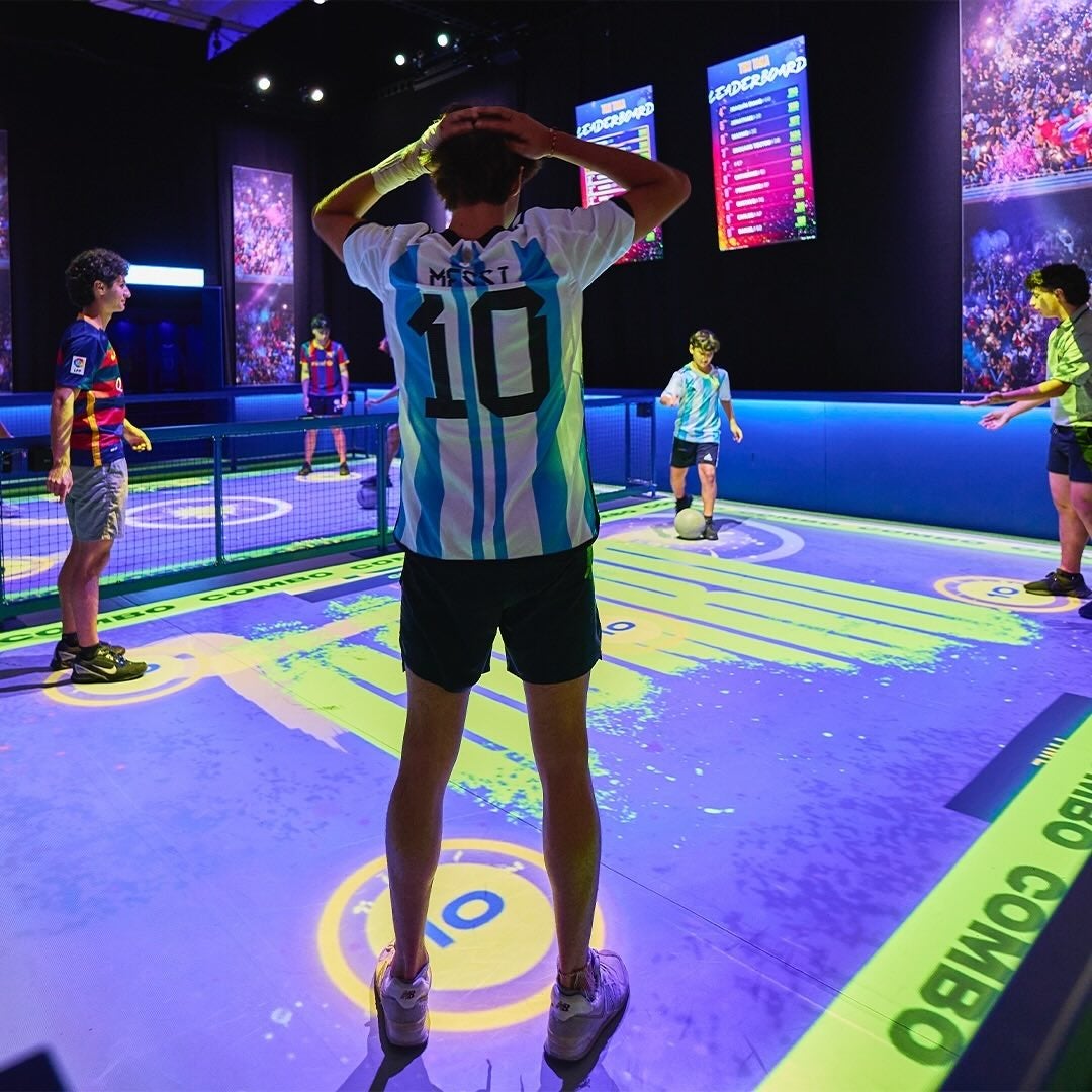 メッシになれる没入型テーマパークが完成！