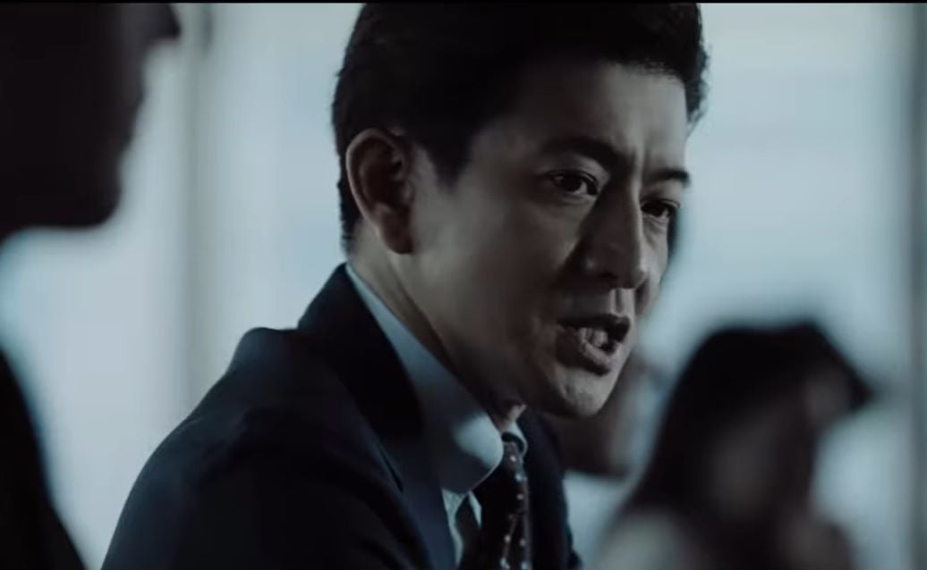 衝突する2人　木村拓哉が新CMで見せた