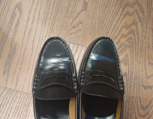 「ムーンウォーク披露あり！」ミルクボーイ内海がオニューの靴をシェア