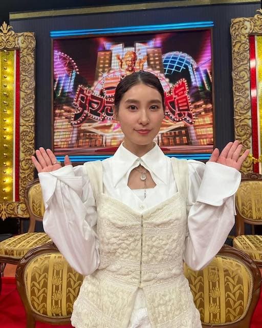 イケメンアーティストと結婚した有名女優が思いを馳せる七夕の思い出が話題