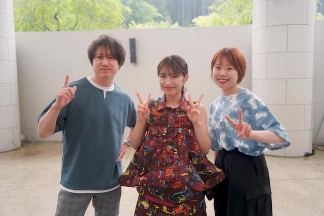 「お客さんとの一体感がすごくて、めちゃ癒された」miwa、“ACO CHiLL CAMP”の感想を語る！