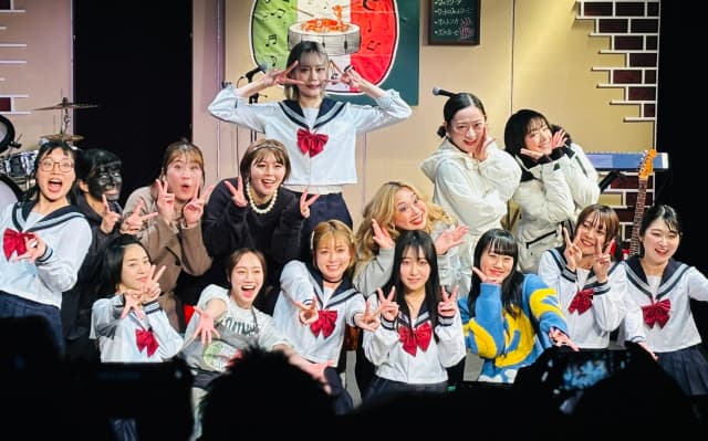 にしおかすみこ、舞台ボンゴレロッソ鑑賞に「気持ちが若返る」と大満足！