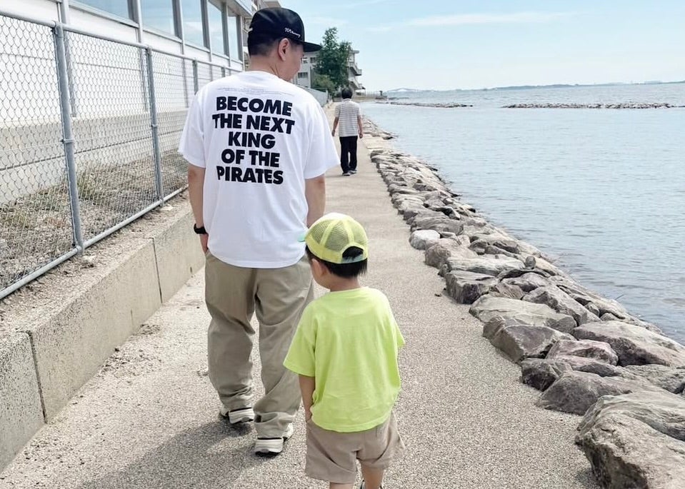 かまいたち山内健司、“3世代の背中”が語る父の優しさと原点