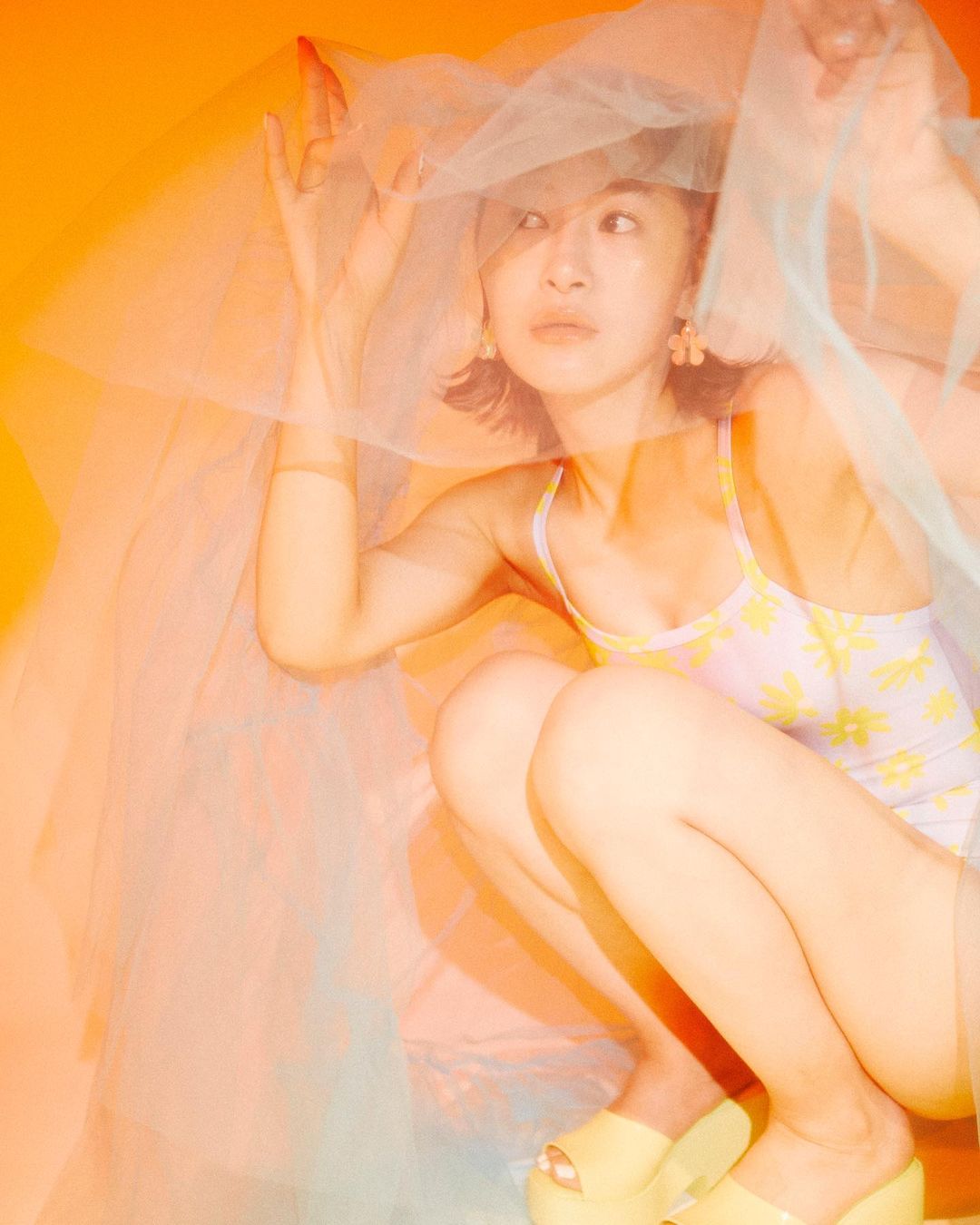 「写真集期待します😍」村上佳菜子のスタイル抜群の水着ショットにファン歓喜✨