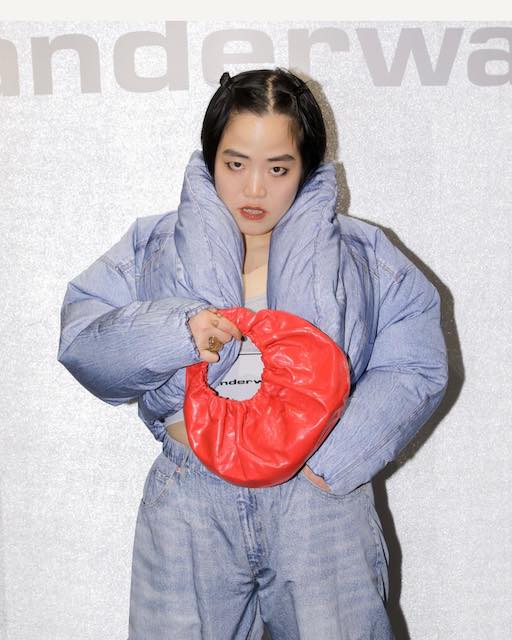 ゆりやんレトリィバァが「alexanderyuri」に改名!?