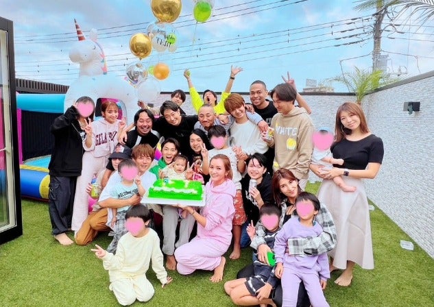 辻希美と杉浦太陽の自宅で盛大なパーティ開催🌟親友の誕生日を祝福💓