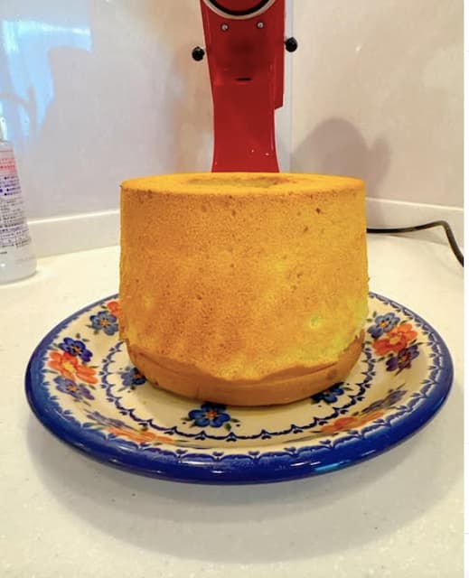 小倉優子がふわふわのシフォンケーキにファンから「美味しそう！」の声