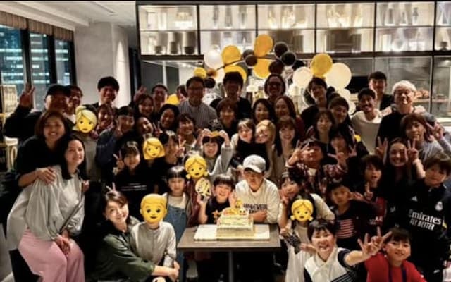 潮田玲子が夫・増嶋竜也のサプライズを決行！たくさんの仲間が祝福！