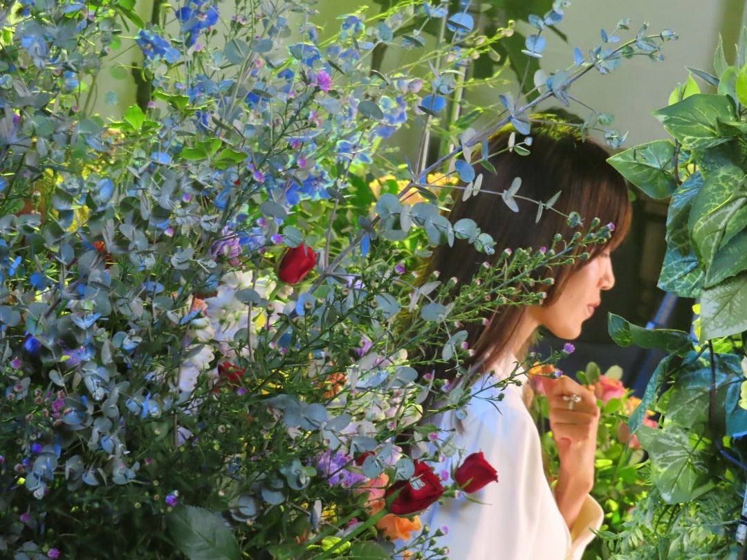 キムタク妻・工藤静香がMVを撮影📸「胸がキュンとするラブソングです」