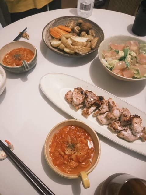 「とっても美味しくて幸せだった〜」仲川瑠夏が『新しい学校のリーダーズ』RINの手料理を堪能！