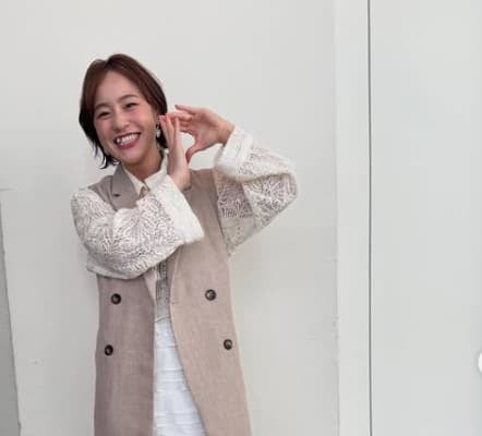 登坂絵莉の天真爛漫笑顔でのお仕事報告投稿にファンから応援コメント届く