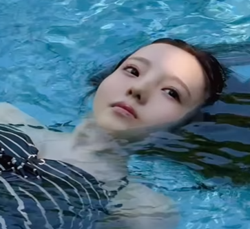 「美しすぎる…」本田真凜、プールで魅せた涼感ショットに視線集中