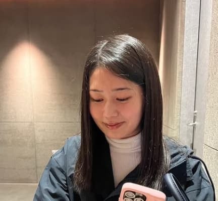 浅野杏奈が姉妹でのサウナ満喫を報告！締めの一杯にご満悦