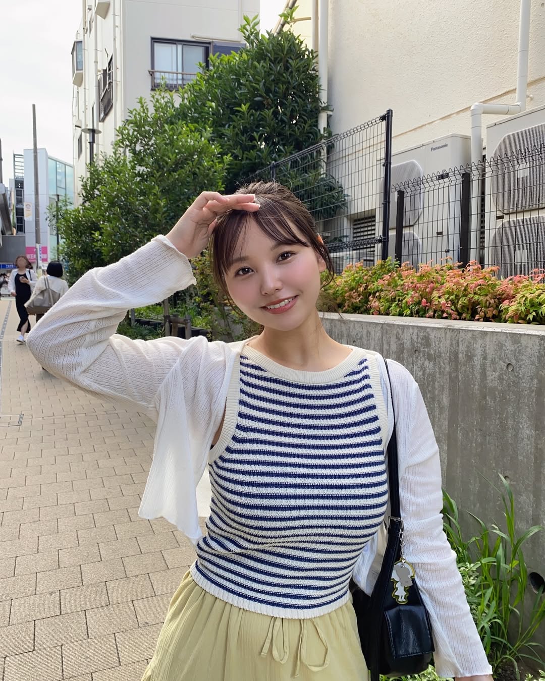 本郷柚巴、ボーダー服の夏コーデ披露にファン悶絶！