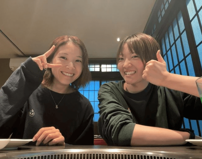 「二人とも可愛い！」美女バレー選手・中島咲愛、”焼肉道”を堪能するツーショットにファン絶賛！