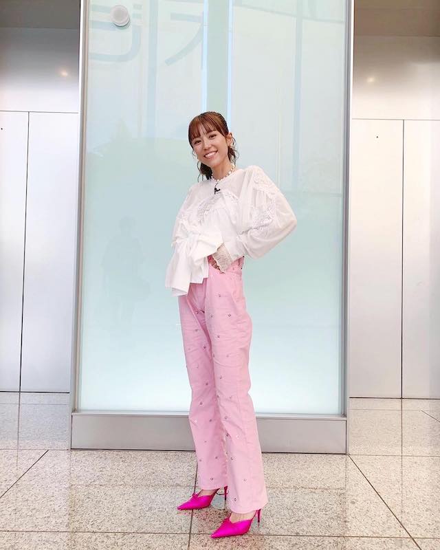 若槻千夏が最近の衣装を披露！スタイリング技術の高さに注目集まる👗