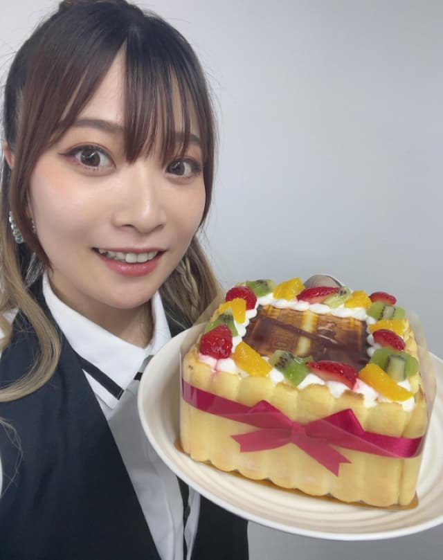 May’nがデビュー20周年を報告「これからもよろしくね」