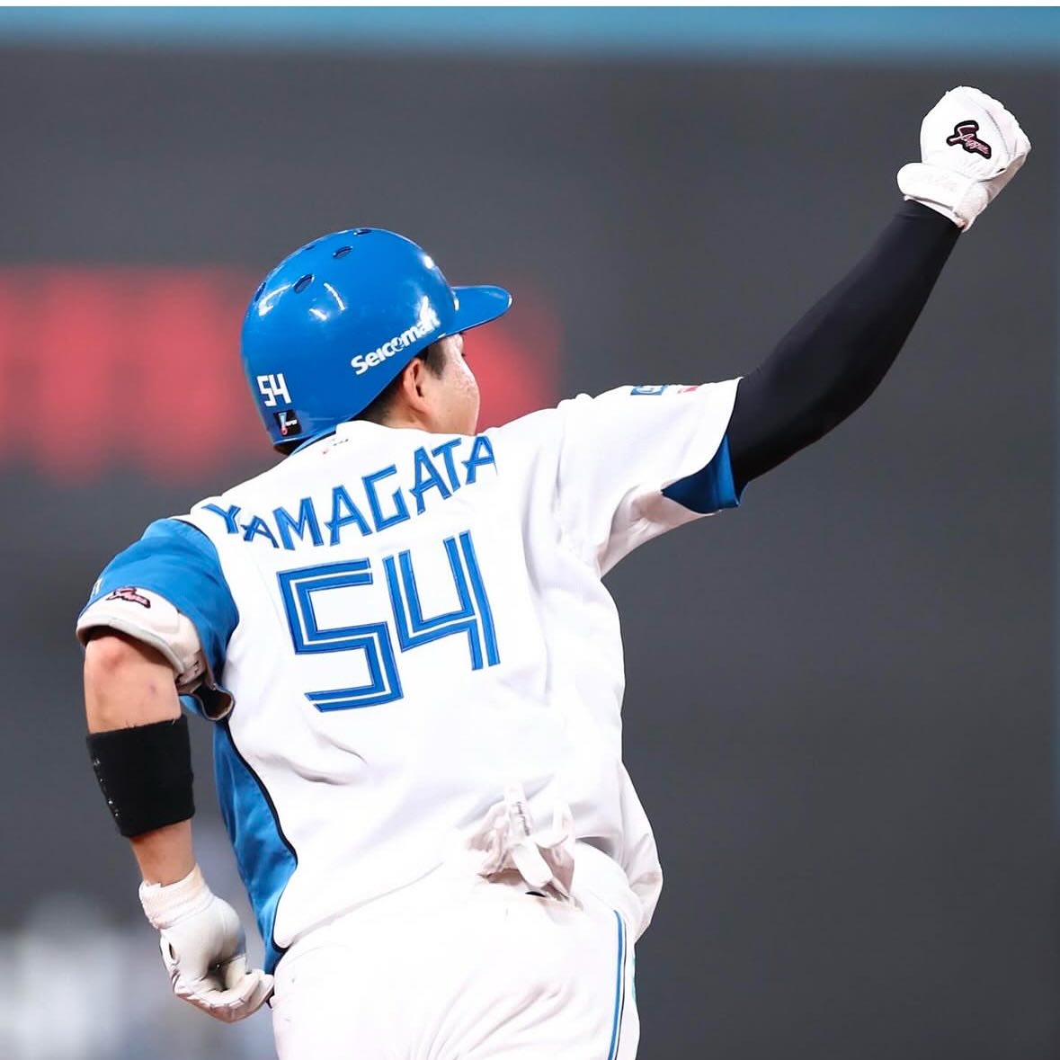 「たくさんの方々の温かさがあってこそ」秀才ルーキーがプロ初ホームランを放つ！