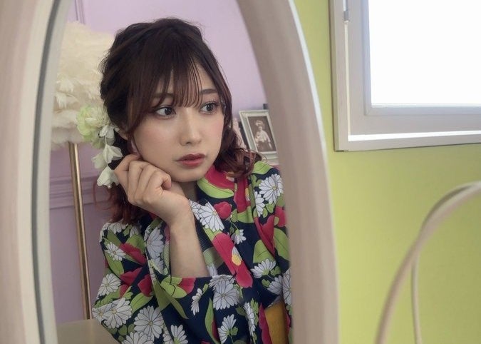 浴衣姿で魅了、女子プロレスラー・向後桃が花火大会への想いを投稿