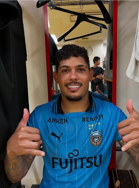 歓喜の勝利！川崎フロンターレ・安藤駿介が名古屋戦後に示した笑顔